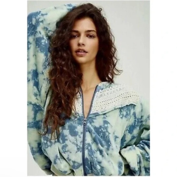 Free People We The Free True Blue Tie Dye Jacket Size Small